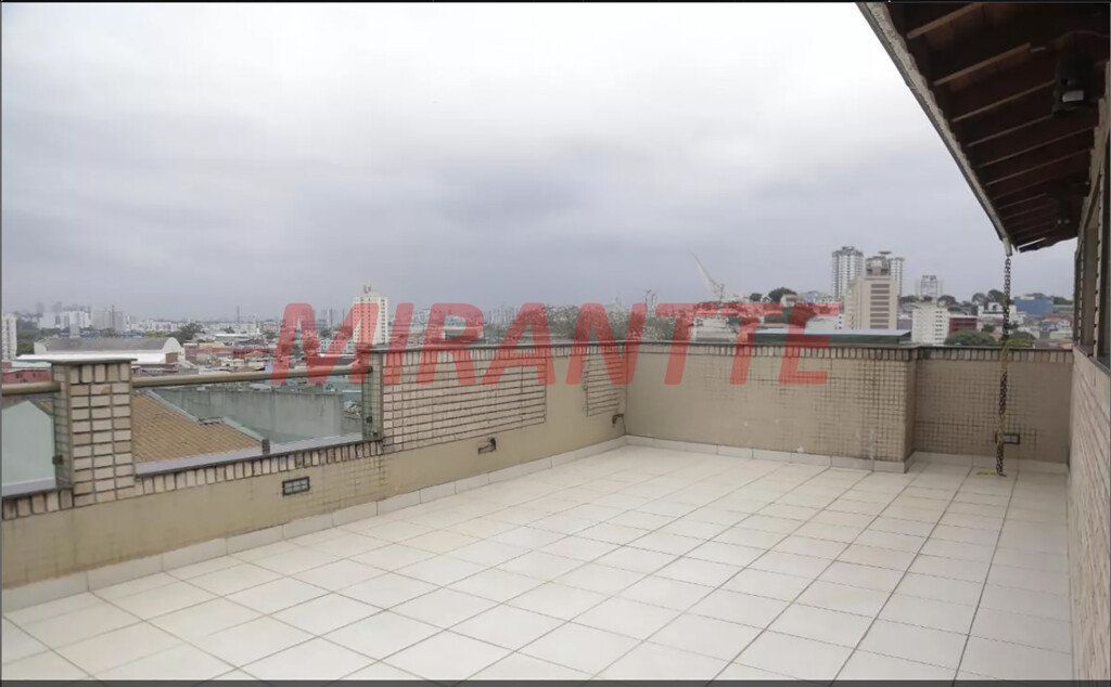 Casa terrea de 440m² com 4 quartos em Vila Carolina