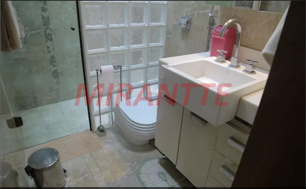 Casa terrea de 440m² com 4 quartos em Vila Carolina