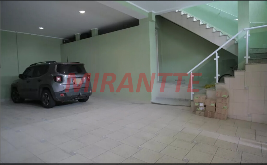 Casa terrea de 440m² com 4 quartos em Vila Carolina