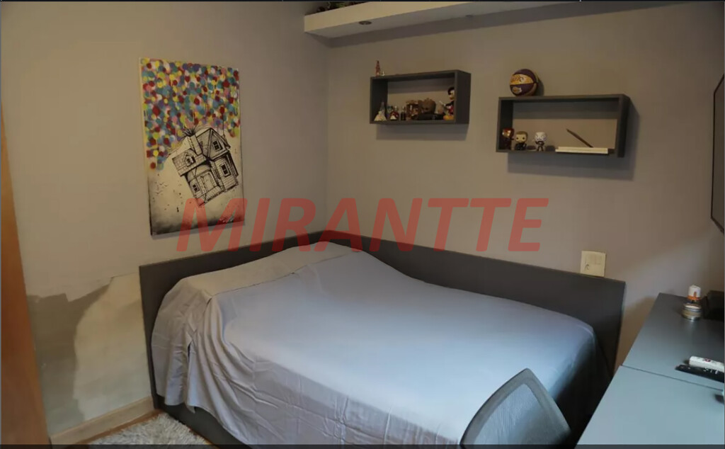 Casa terrea de 440m² com 4 quartos em Vila Carolina