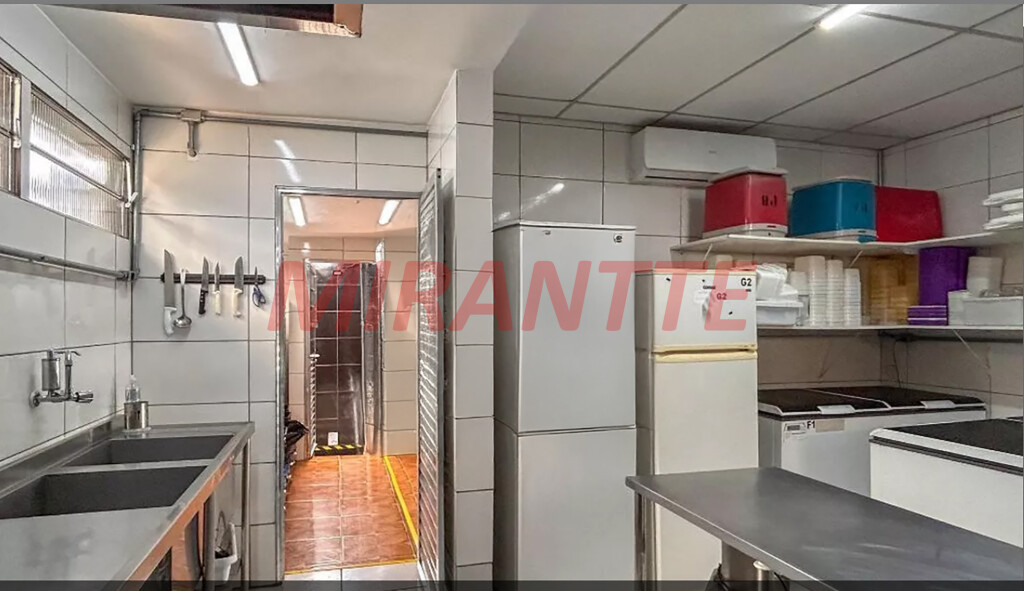 Casa terrea de 300m² com 2 quartos em Freguesia do Ó