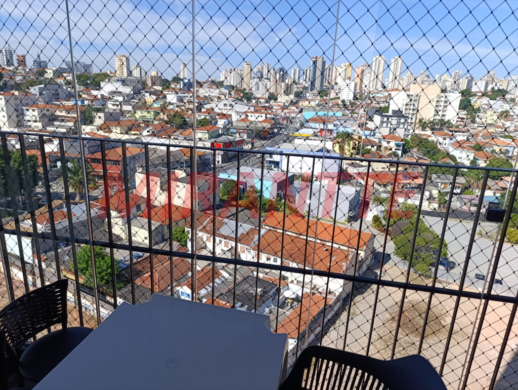 Apartamento de 70m² com 3 quartos em Água Fria