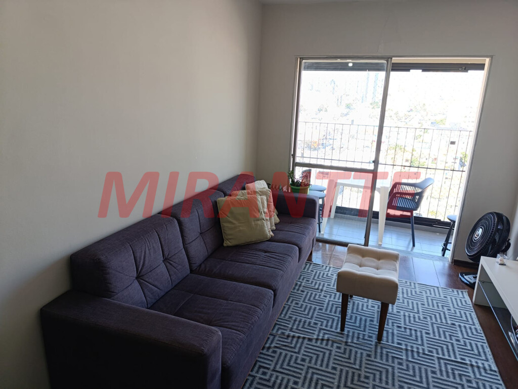 Apartamento de 70m² com 3 quartos em Água Fria