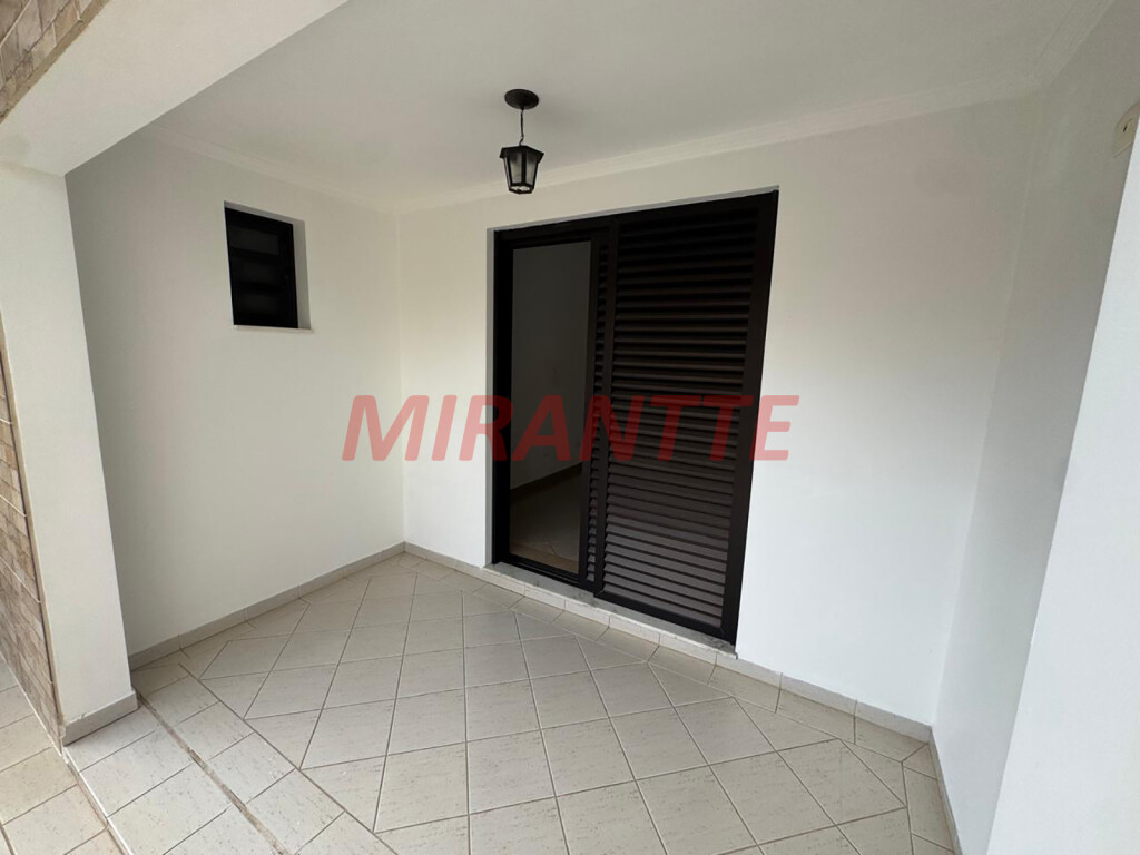 Sobrado de 155m² com 3 quartos em Santana