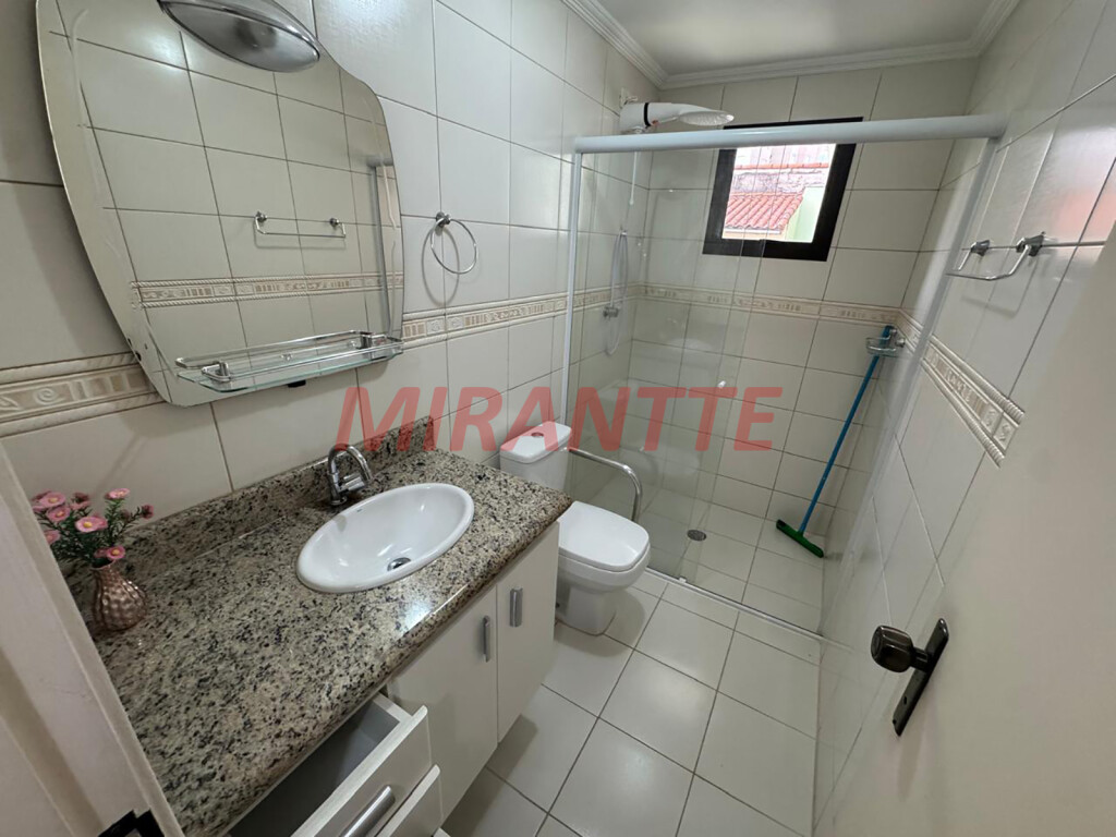 Sobrado de 155m² com 3 quartos em Santana