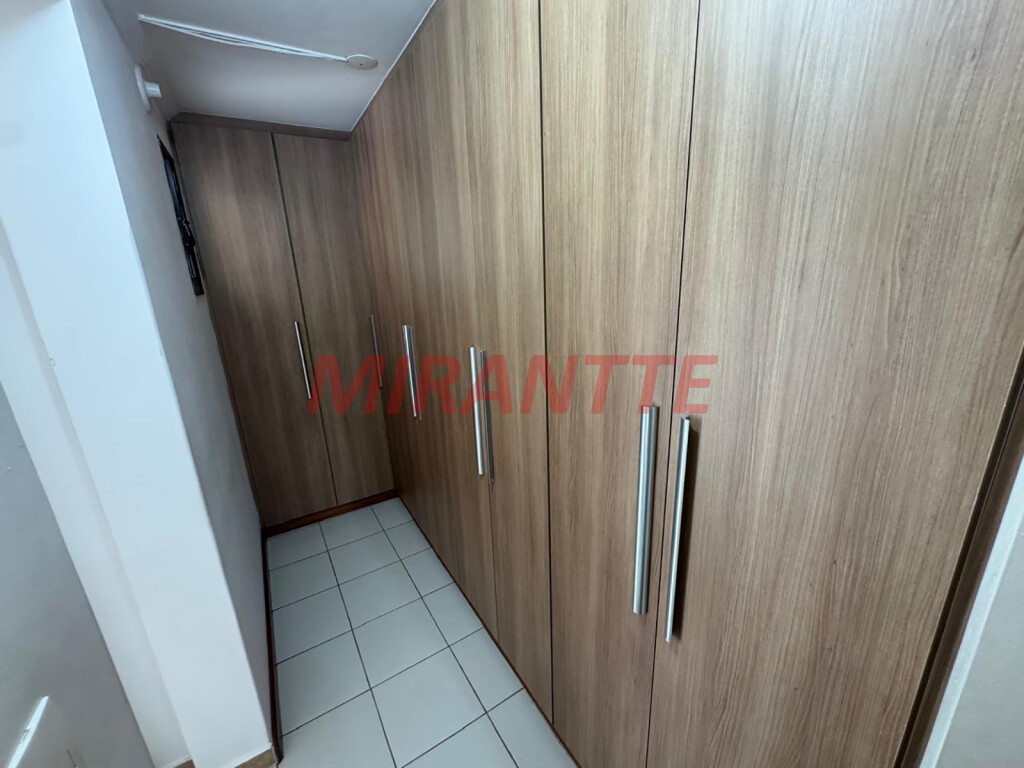 Sobrado de 155m² com 3 quartos em Santana