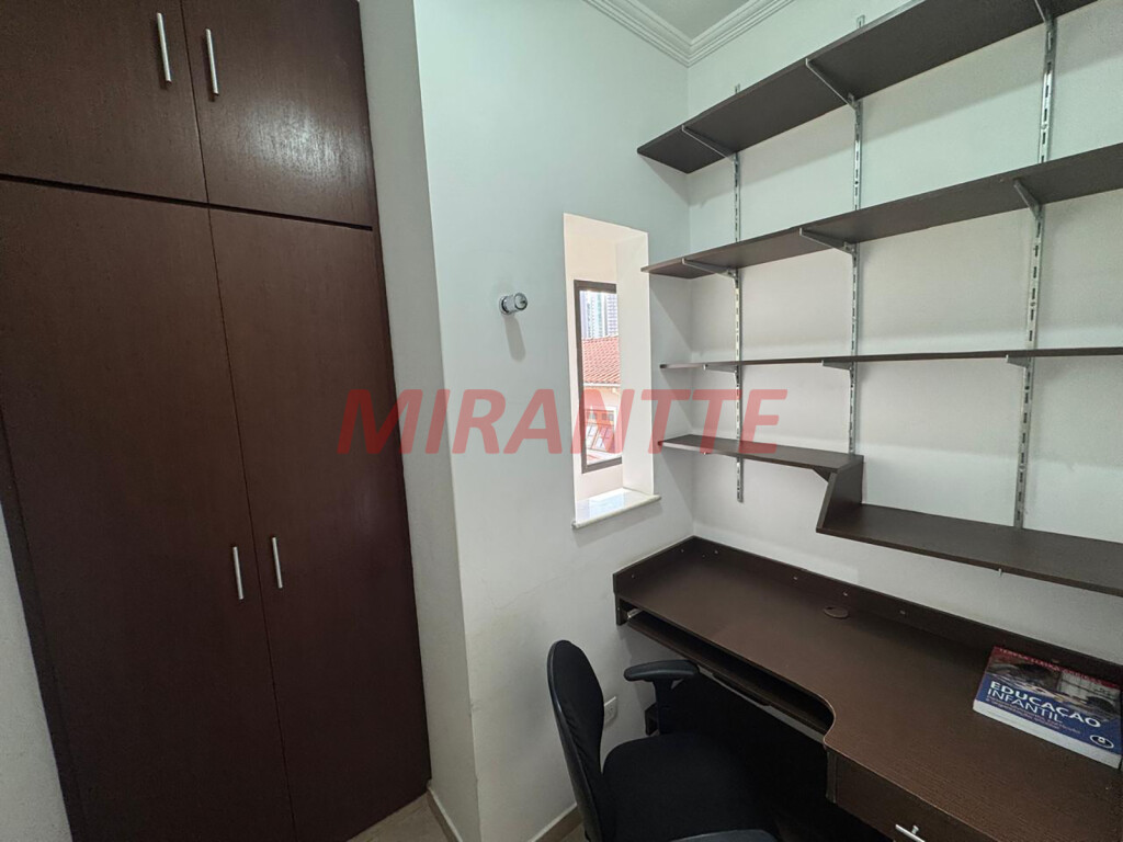 Sobrado de 155m² com 3 quartos em Santana