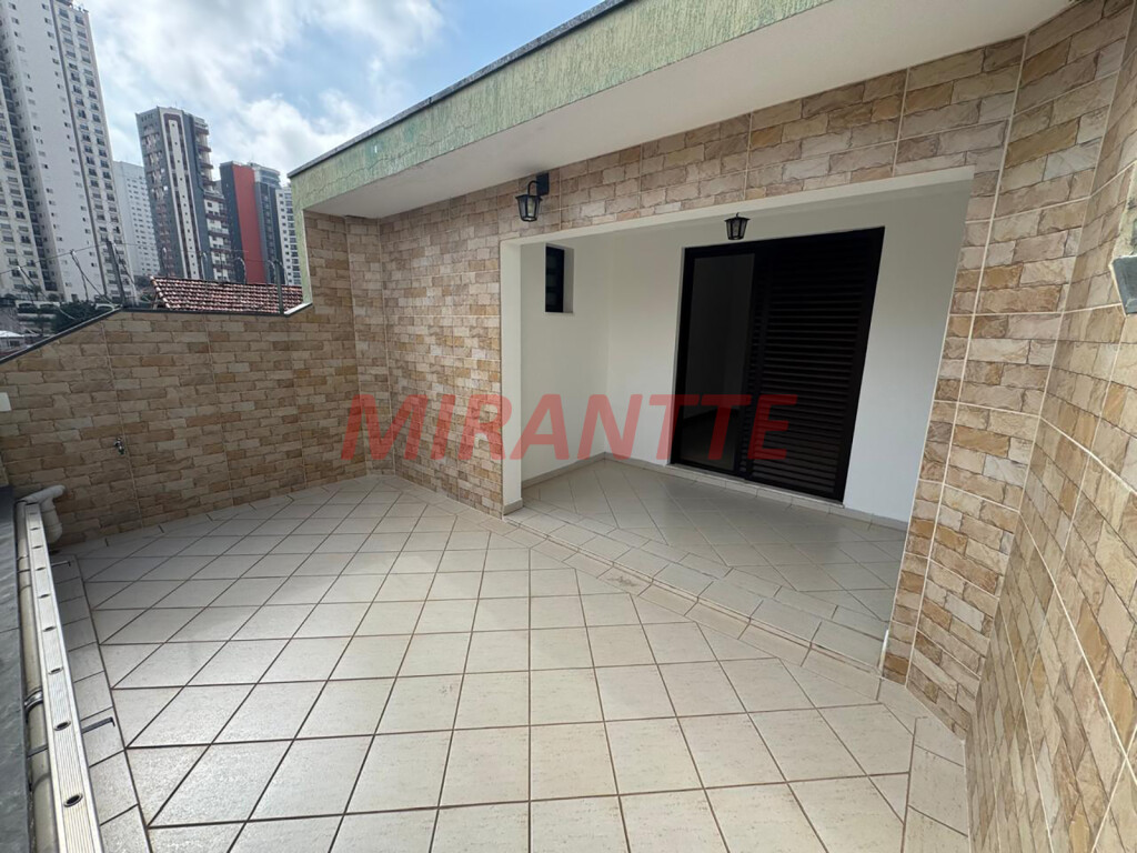 Sobrado de 155m² com 3 quartos em Santana