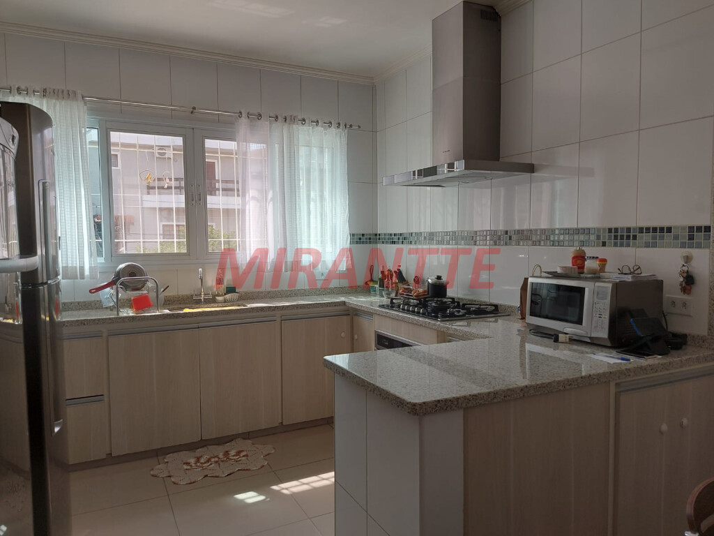 Casa terrea de 165m² com 4 quartos em Vila Maria