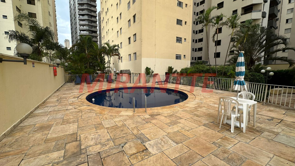 Apartamento de 55m² com 2 quartos em Santana