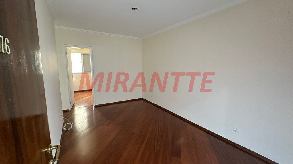 Apartamento de 55m² com 2 quartos em Santana