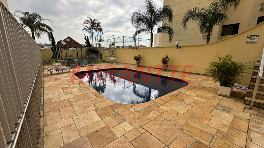 Apartamento de 55m² com 2 quartos em Santana