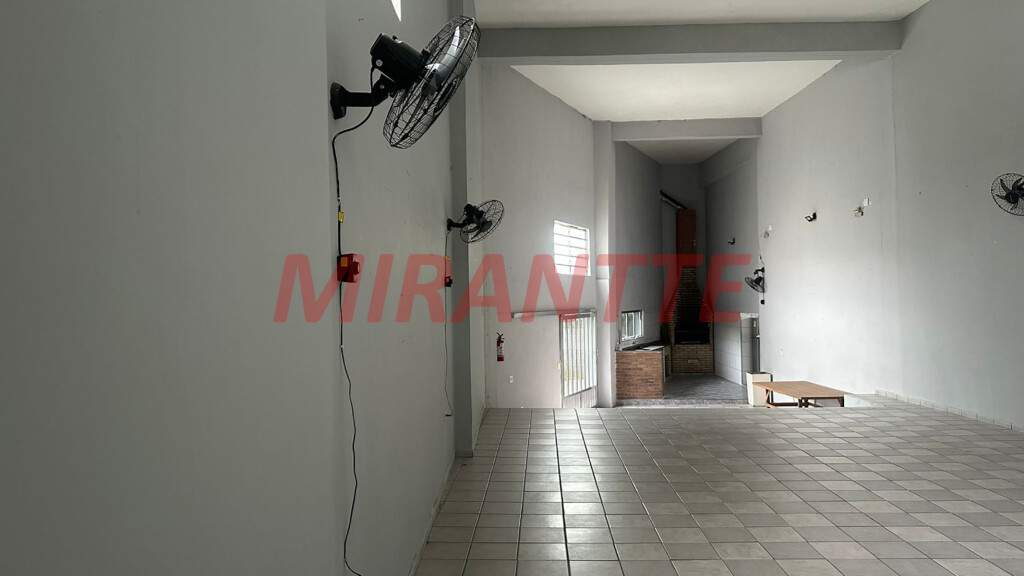 Apartamento de 55m² com 2 quartos em Santana