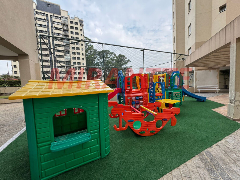Apartamento de 70m² com 3 quartos em Santa Teresinha