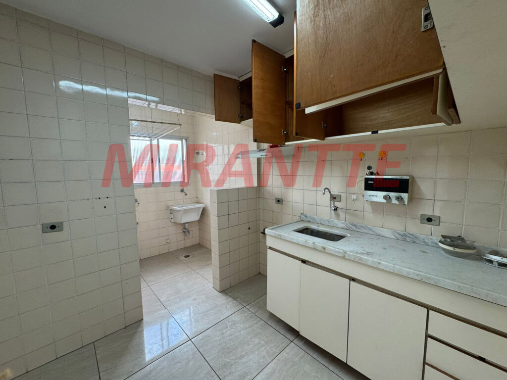 Apartamento de 70m² com 3 quartos em Santa Teresinha