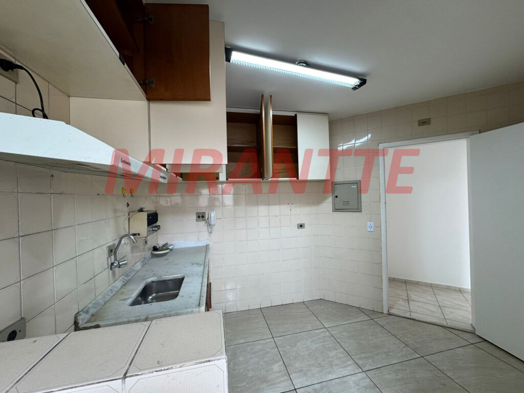 Apartamento de 70m² com 3 quartos em Santa Teresinha