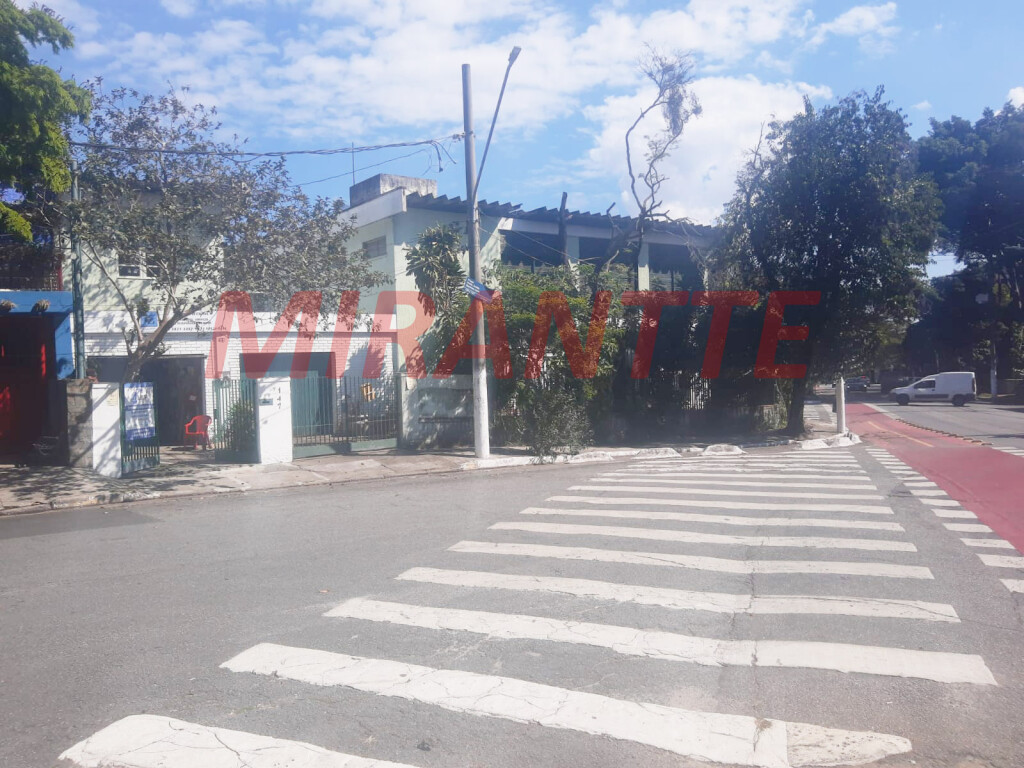 Sobrado de 388m² com 6 quartos em Vila Madalena