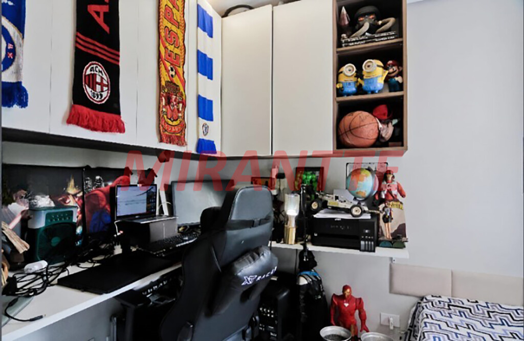 Apartamento de 70m² com 2 quartos em Santa Teresinha