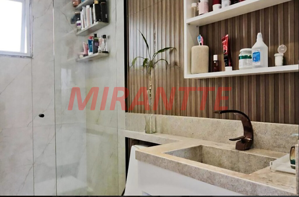 Apartamento de 70m² com 2 quartos em Santa Teresinha