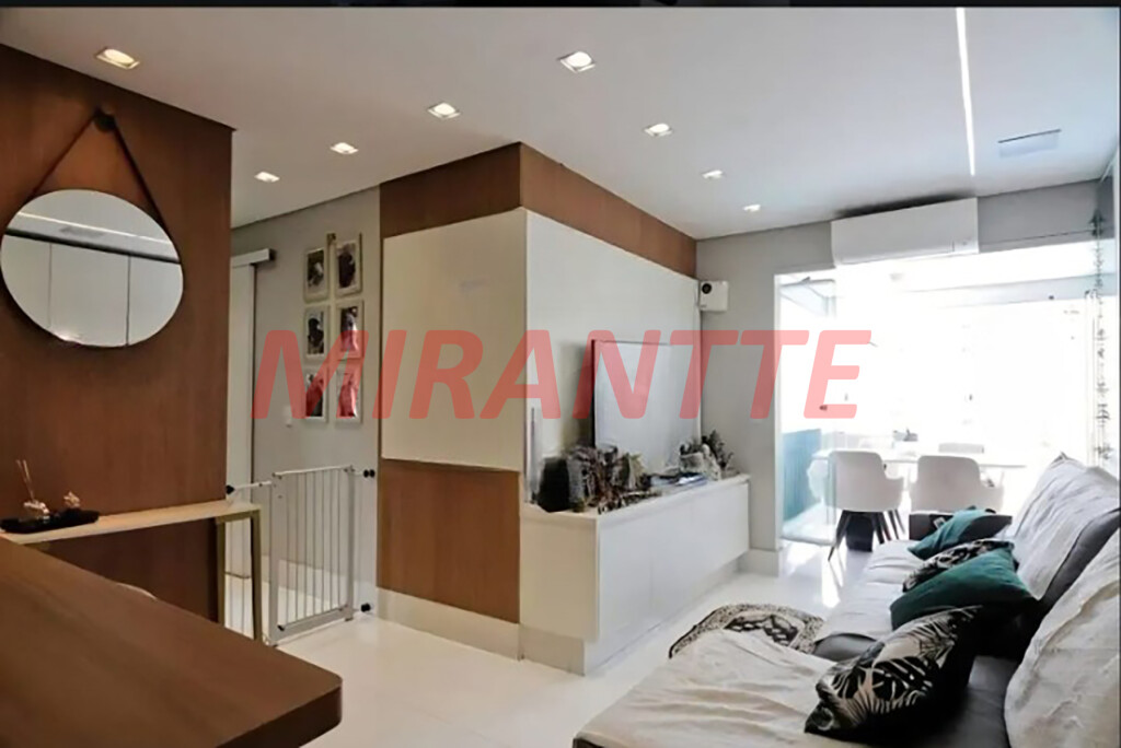 Apartamento de 70m² com 2 quartos em Santa Teresinha