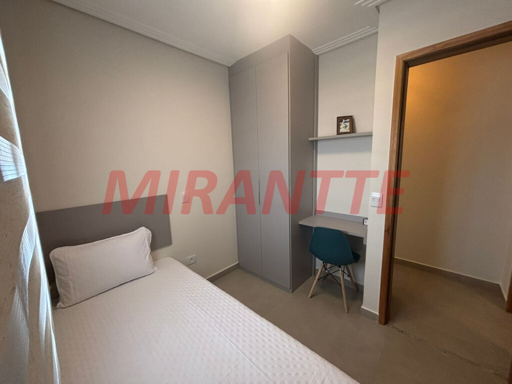 Apartamento de 42m² com 2 quartos em Vila Pauliceia