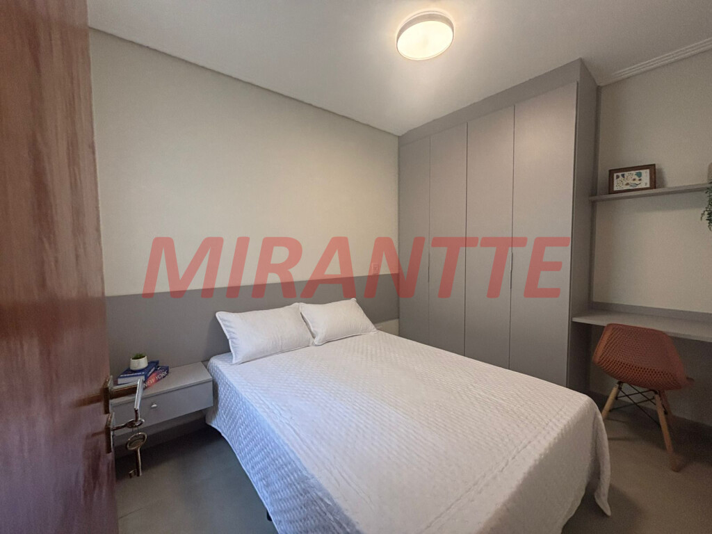 Apartamento de 42m² com 2 quartos em Vila Pauliceia