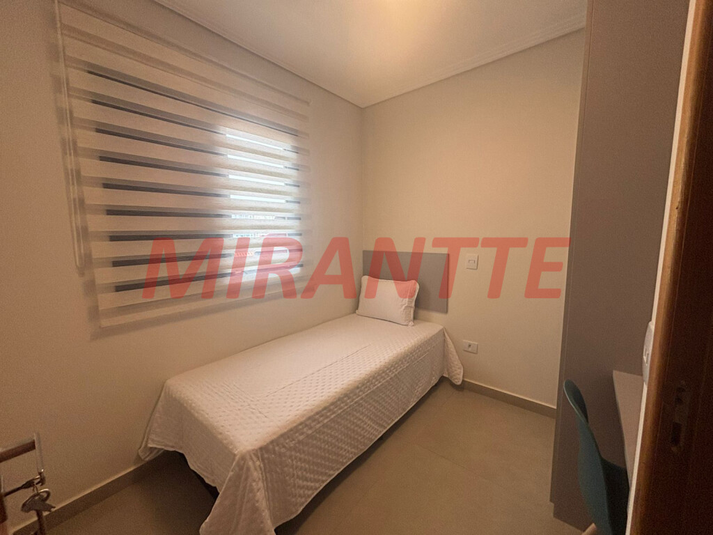 Apartamento de 42m² com 2 quartos em Vila Pauliceia