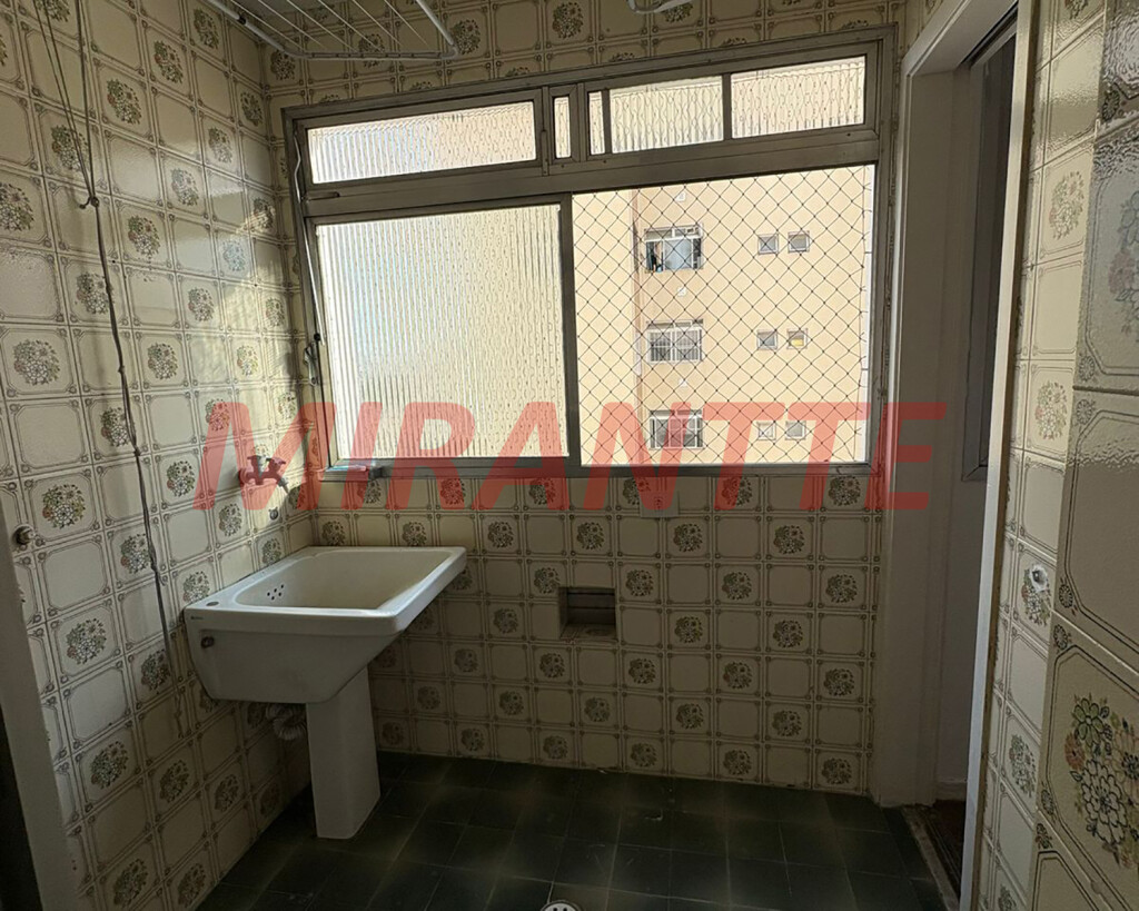 Apartamento de 90m² com 3 quartos em Santana