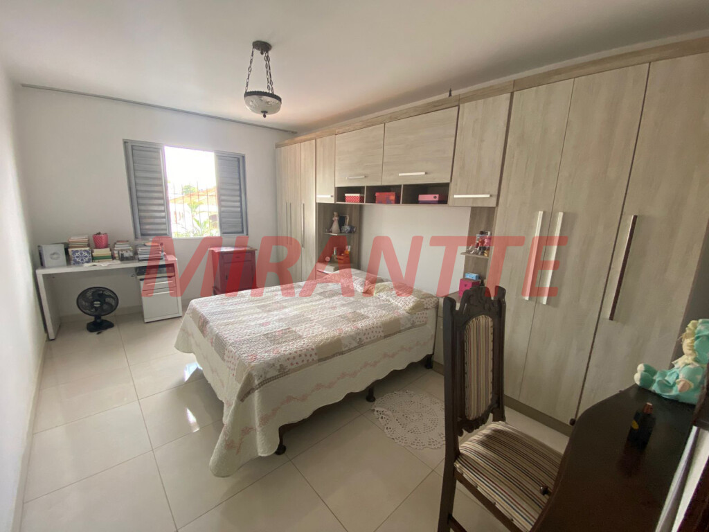 Sobrado de 156m² com 2 quartos em Vila Ester