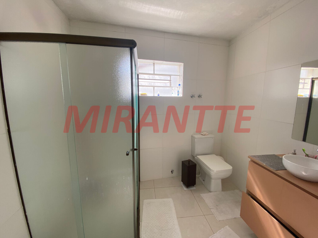 Sobrado de 156m² com 2 quartos em Vila Ester