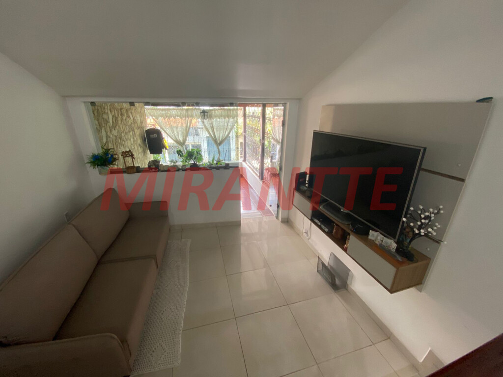 Sobrado de 156m² com 2 quartos em Vila Ester