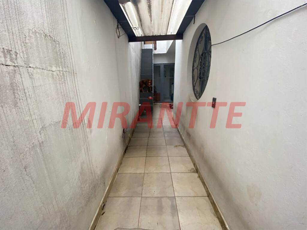 Sobrado de 156m² com 2 quartos em Vila Ester