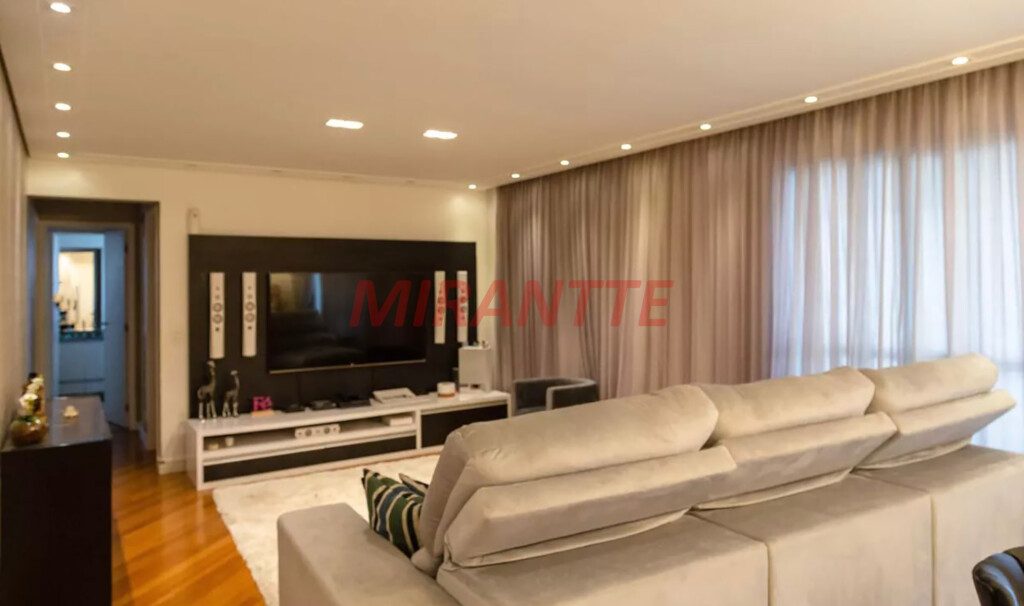 Apartamento de 128m² com 3 quartos em Vila Leonor