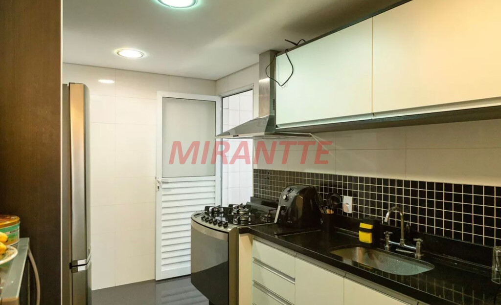 Apartamento de 128m² com 3 quartos em Vila Leonor