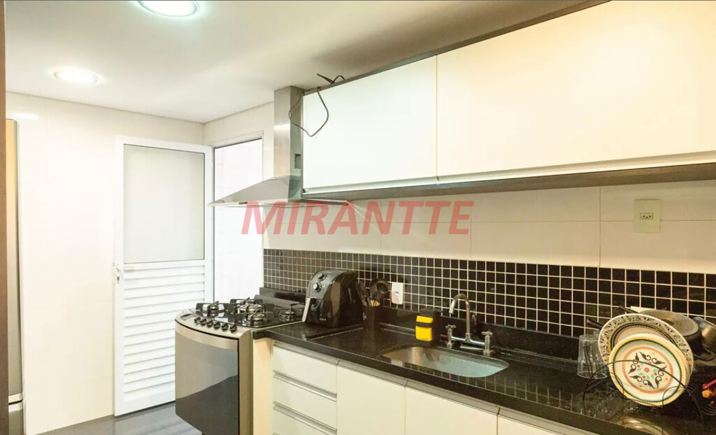 Apartamento de 128m² com 3 quartos em Vila Leonor