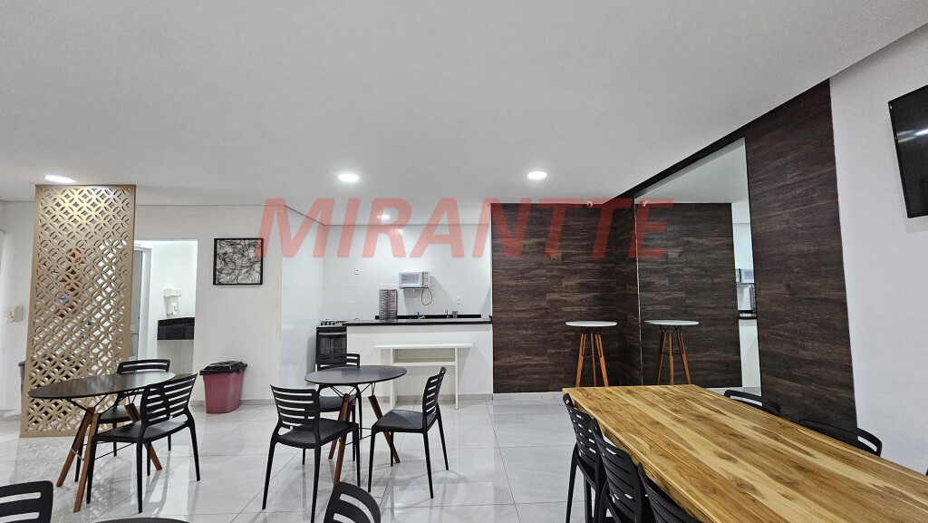 Apartamento de 60m² com 2 quartos em Parada  Inglesa