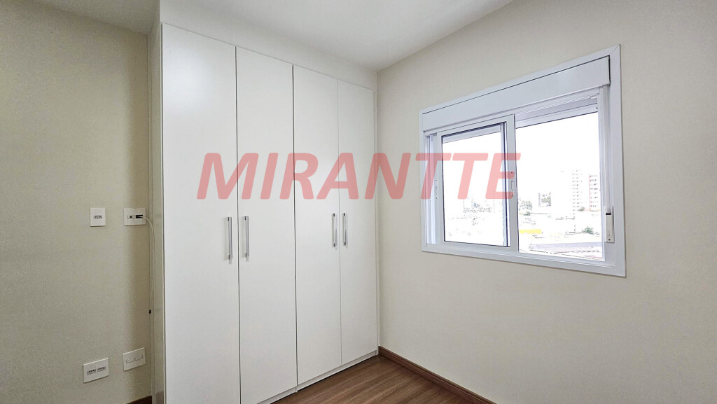 Apartamento de 60m² com 2 quartos em Parada  Inglesa