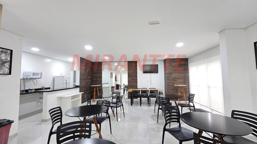 Apartamento de 60m² com 2 quartos em Parada  Inglesa