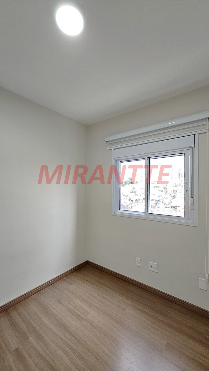 Apartamento de 60m² com 2 quartos em Parada  Inglesa