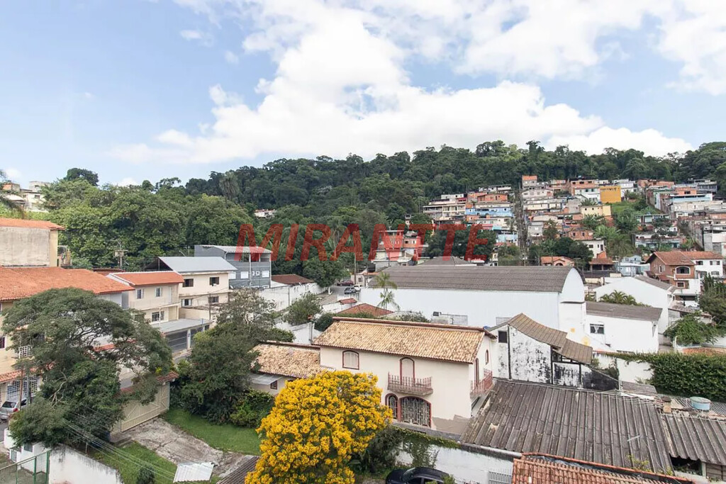 Apartamento de 42m² com 2 quartos em Horto Florestal