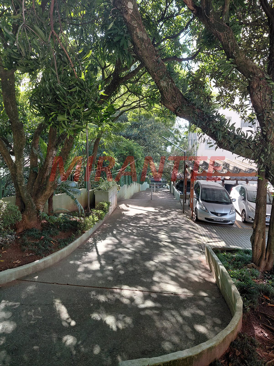 Apartamento de 52m² com 2 quartos em Vila Irmaos Arnoni