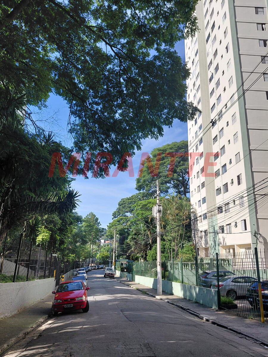 Apartamento de 52m² com 2 quartos em Vila Irmaos Arnoni