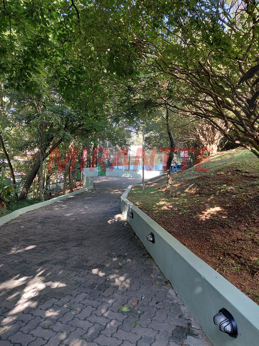Apartamento de 52m² com 2 quartos em Vila Irmaos Arnoni