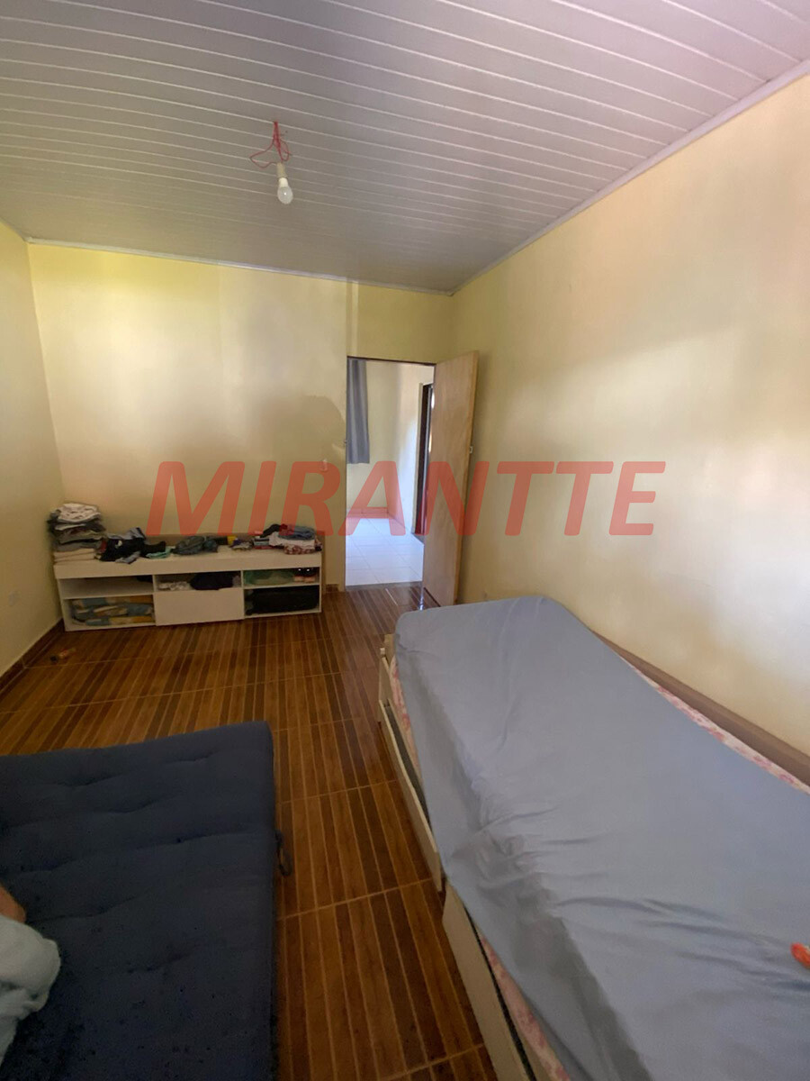 Casa terrea com 3 quartos em Ana Dias Itariri