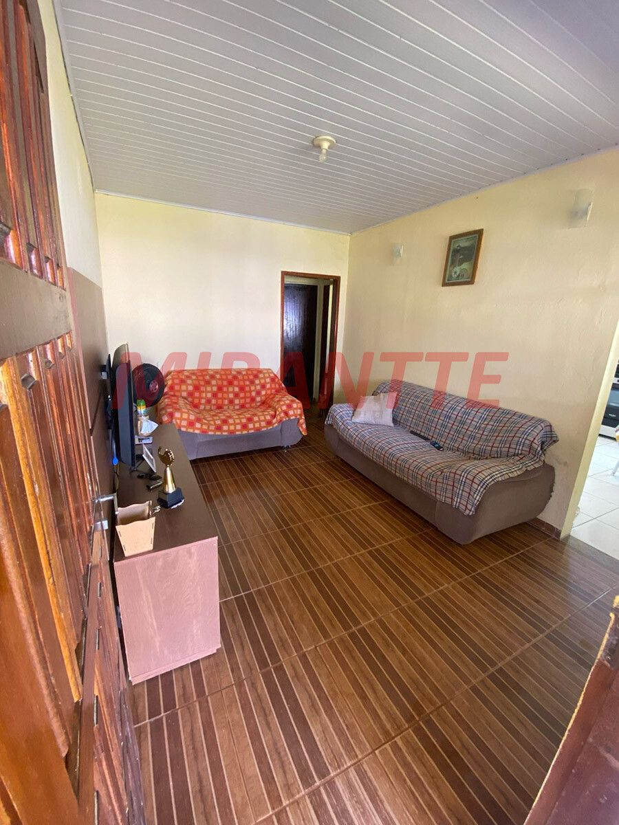 Casa terrea com 3 quartos em Ana Dias Itariri