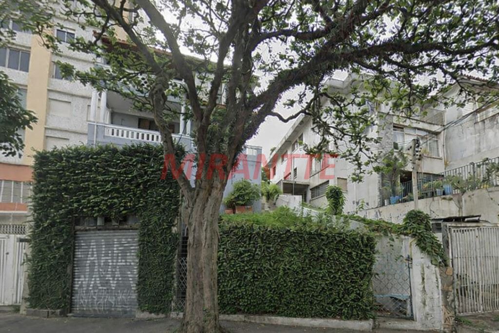 Sobrado de 544m² com 2 quartos em Santana