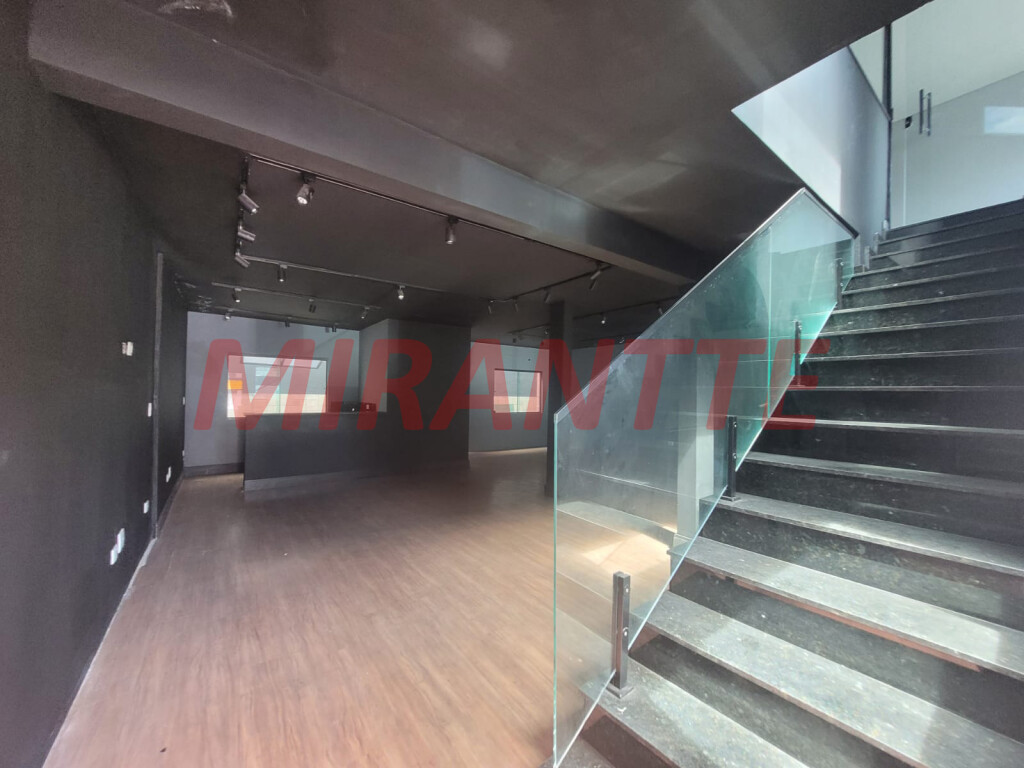 Comercial de 180m² em Vila Guilherme