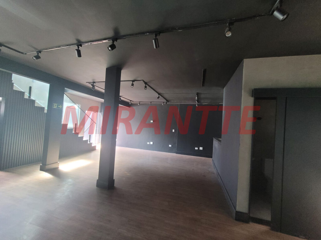 Comercial de 180m² em Vila Guilherme