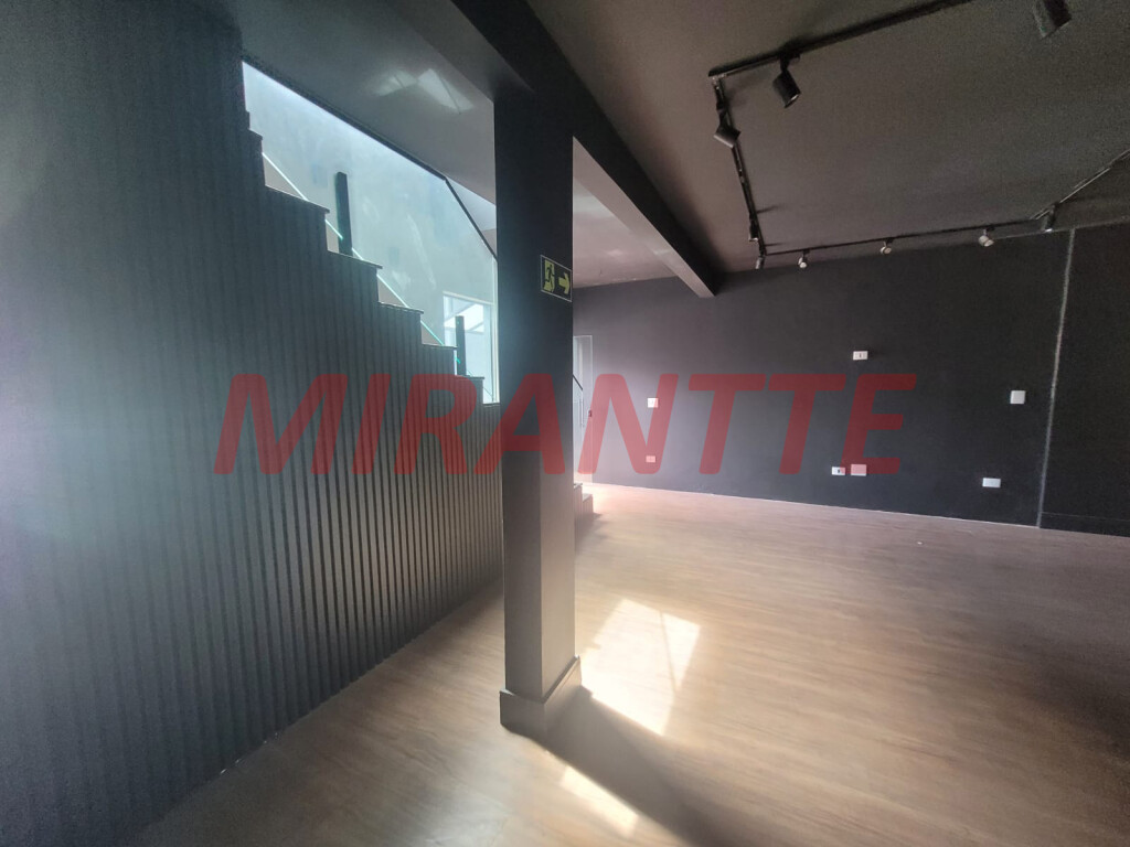 Comercial de 180m² em Vila Guilherme