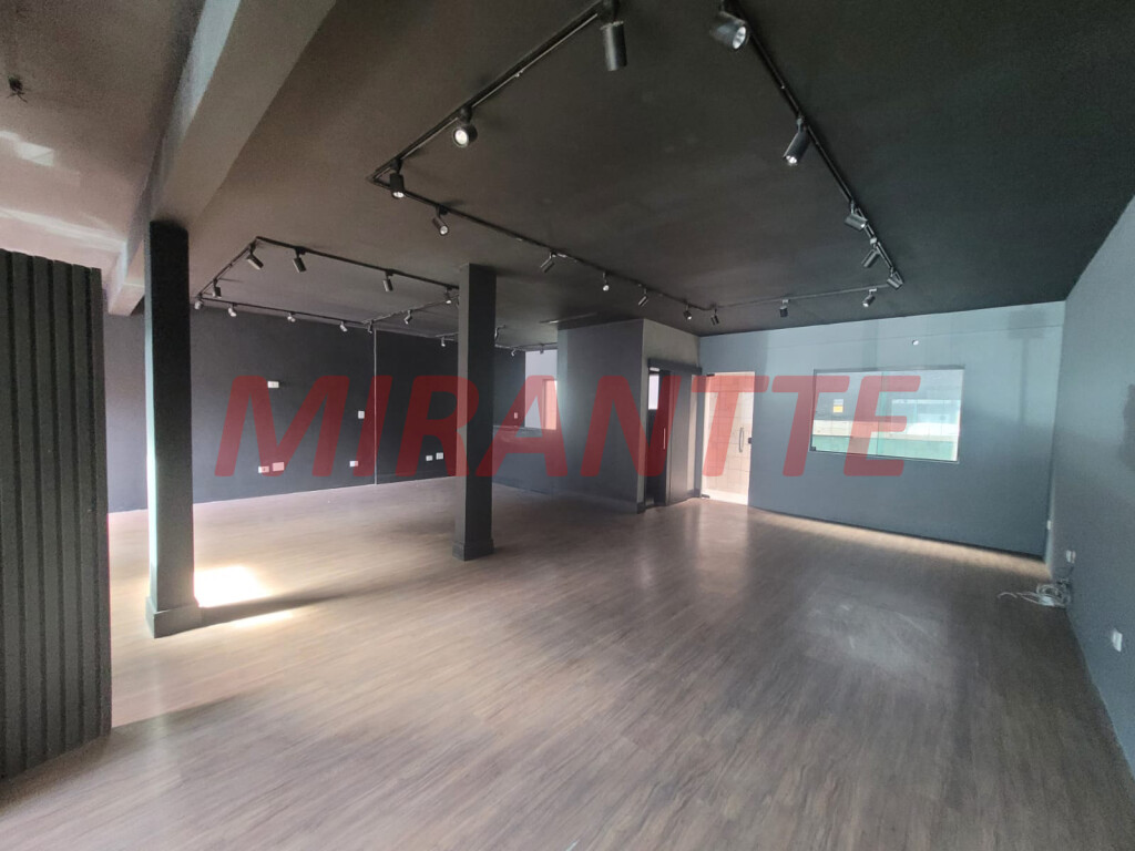 Comercial de 180m² em Vila Guilherme